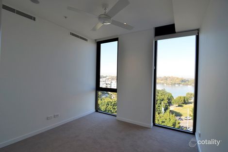 Property photo of 10704/320 Macarthur Avenue Hamilton QLD 4007