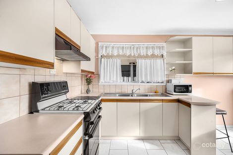 Property photo of 28 Bournemouth Avenue Springvale VIC 3171