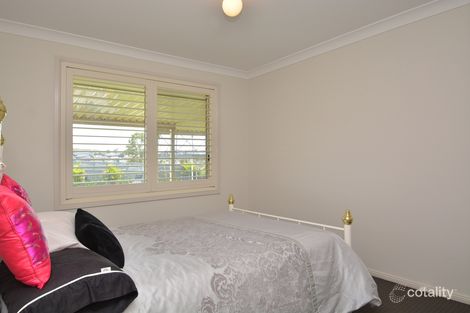 Property photo of 3 Kippax Street Cameron Park NSW 2285