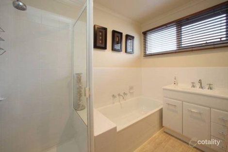 Property photo of 11 Mersey Close Rowville VIC 3178