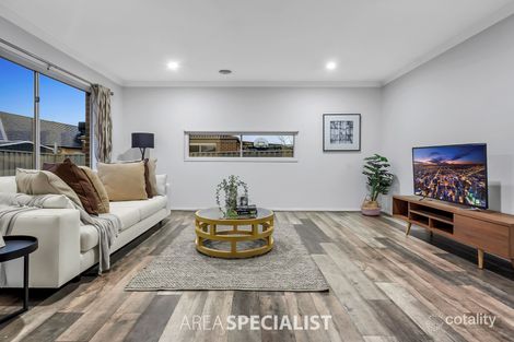 Property photo of 8 Tanner Avenue Cranbourne East VIC 3977