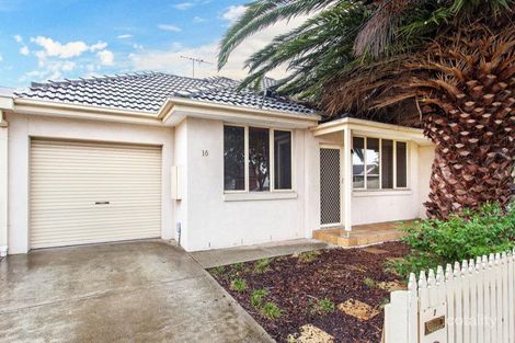 2/16 Janson St, Maidstone, VIC 3012