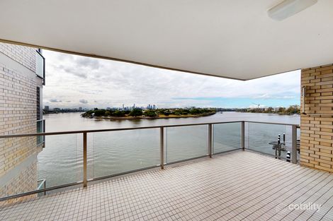 15/8 Sandford St, St Lucia, QLD 4067