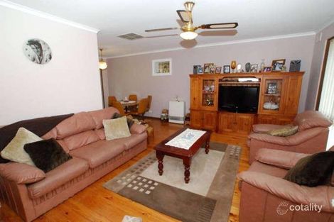 Property photo of 57 Wheatsheaf Road Morphett Vale SA 5162