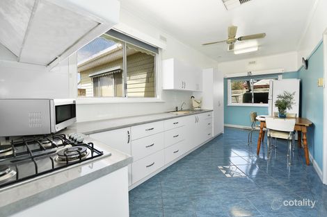 Property photo of 2 Ameily Crescent Reservoir VIC 3073
