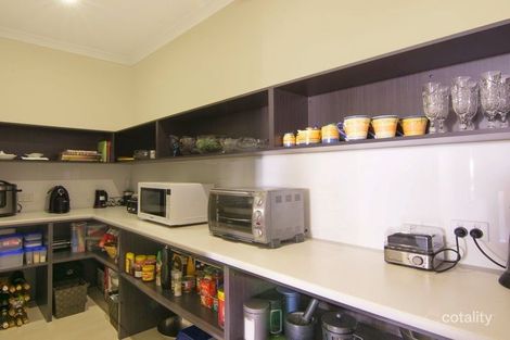 Property photo of 2 Blue Fin Circuit Mountain Creek QLD 4557