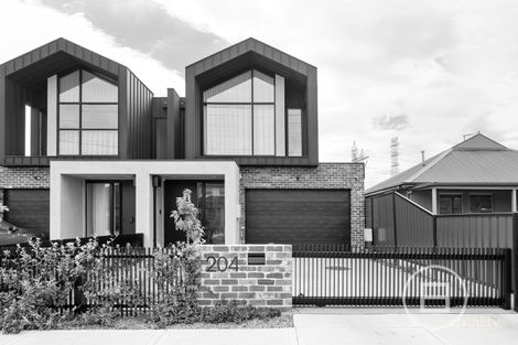 204 Parer Rd, Airport West, VIC 3042