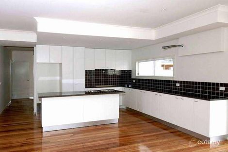Property photo of 10 Farmington Road Cairnlea VIC 3023