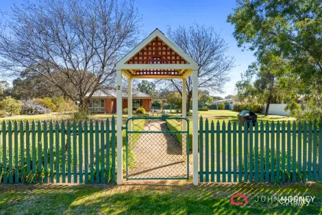 Property photo of 2 Scott Street The Rock NSW 2655