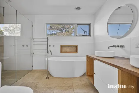 Property photo of 11 Jimbirn Street Berriedale TAS 7011