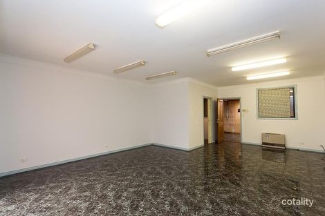 Property photo of 52 Moonstone Circuit St Albans VIC 3021