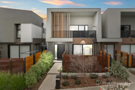 47 Parkwood Tce, Point Cook, VIC 3030