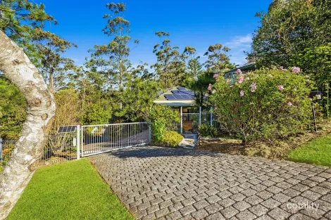 21 Magnetic Dr, Tamborine Mountain, QLD 4272