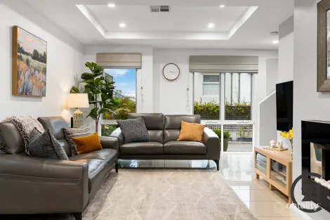Property photo of 4/125 Military Road Henley Beach South SA 5022