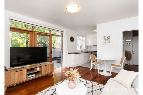 1/7 Ravens Gr, St Kilda East, VIC 3183