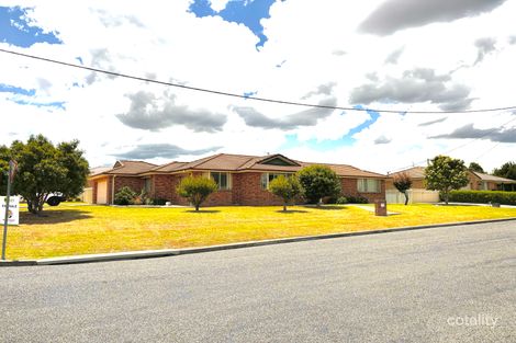 Property photo of 1 Banksia Close Kootingal NSW 2352