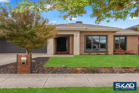 Property photo of 43 Mandalay Circuit Beveridge VIC 3753