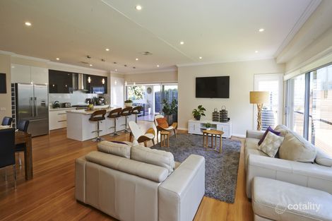 Property photo of 20 Figtree Bay Drive Kincumber NSW 2251