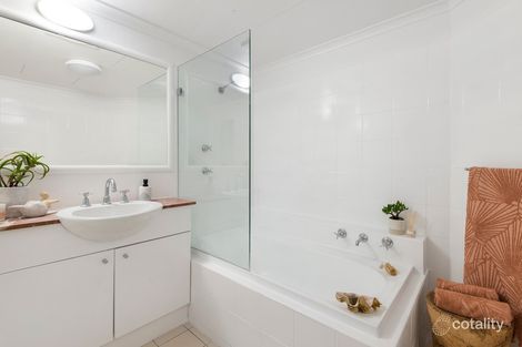 Property photo of 2/11-15 Foamcrest Avenue Newport NSW 2106