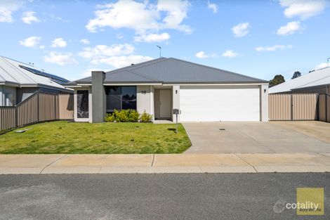 Property photo of 18 Grapple Road Whitby WA 6123