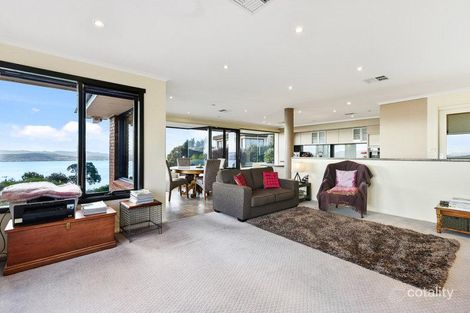 Property photo of 37 Amanda Crescent Sandy Bay TAS 7005