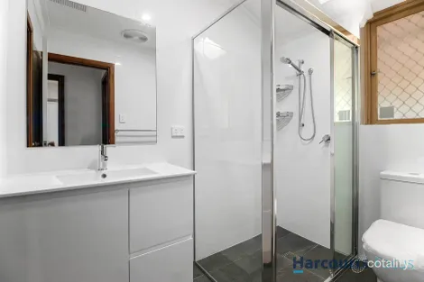 Property photo of 26 Stringy Bark Ramble Willetton WA 6155