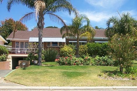 21 Nola Ave, Scarborough, WA 6019