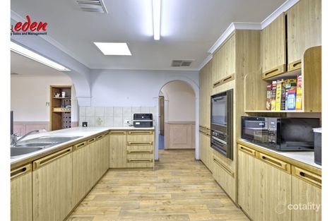 11 Karinga Ave, Craigmore, SA 5114