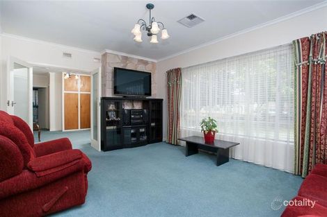 Property photo of 33 Tyrie Avenue Findon SA 5023