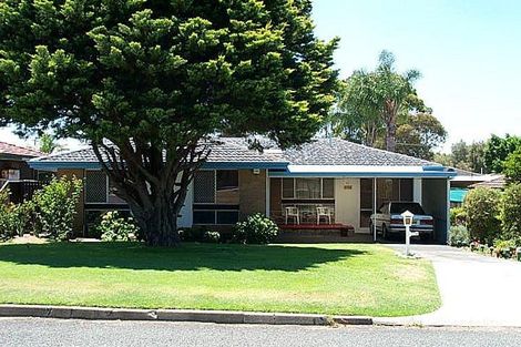 Property photo of 43 Holmwood Way Embleton WA 6062