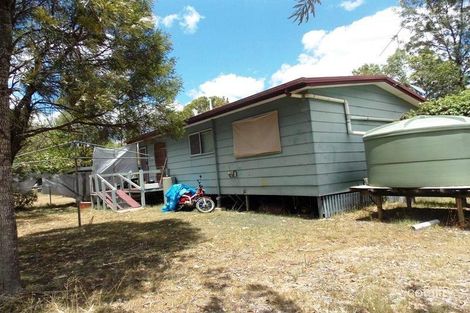 Property photo of 18 Brisbane Street Nanango QLD 4615