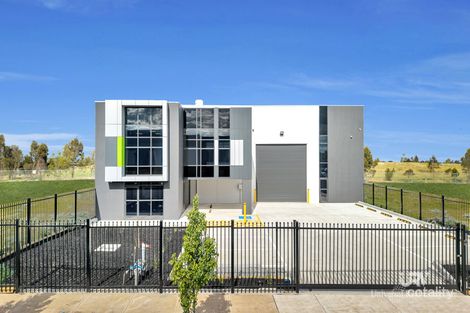 48 Distribution Dr, Mickleham, VIC 3064