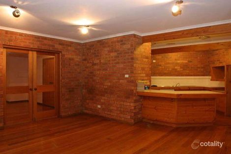Property photo of 19 Russel Avenue Berwick VIC 3806
