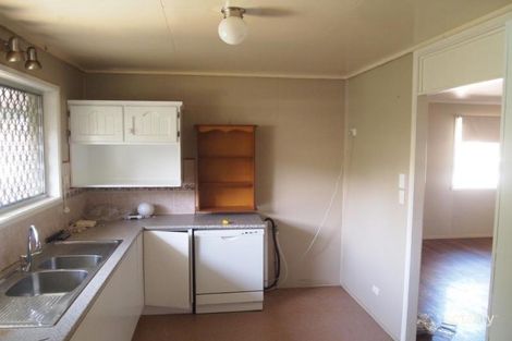 Property photo of 1 Becker Street Riverview QLD 4303