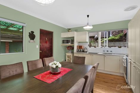 Property photo of 38 Kerry Crescent Berkeley Vale NSW 2261