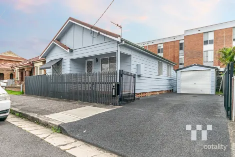 12 Bridge St, Hamilton, NSW 2303