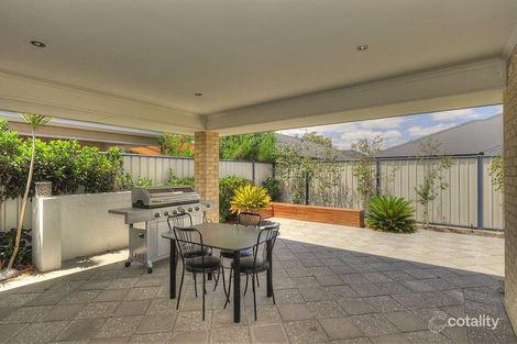 Property photo of 8 Glendale Street Meadow Springs WA 6210