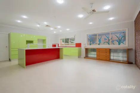 Property photo of 5 Baronet Close Floraville NSW 2280