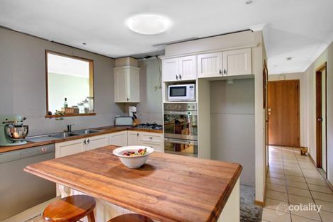 Property photo of 16 Wildwood Walk Croydon South VIC 3136