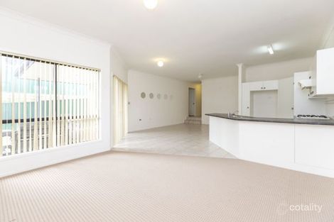 Property photo of 2 Peppercorn Crescent Fletcher NSW 2287