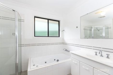 Property photo of 2 Peppercorn Crescent Fletcher NSW 2287