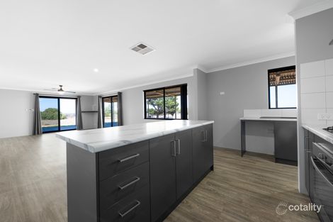 9 Dolbys Dr, Waggrakine, WA 6530