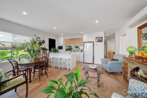 4/33-35 Saltair St, Kings Beach, QLD 4551