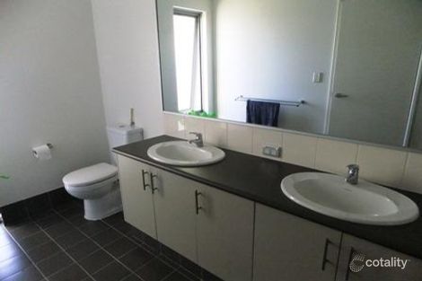 Property photo of 5 Collanda Circuit Carramar WA 6031