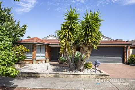Property photo of 6 Tussock Grove Cairnlea VIC 3023
