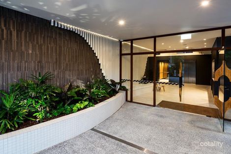 401/18 Hubert St, Woolloongabba, QLD 4102