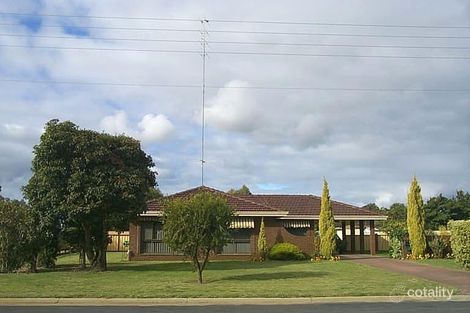 5 Barr Rd, Carey Park, WA 6230