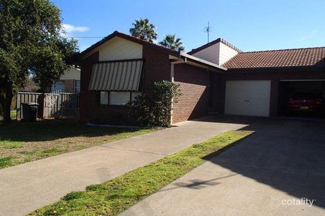 Property photo of 1/9 Cowper Close North Tamworth NSW 2340