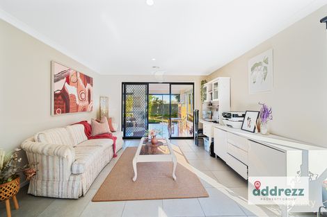 Property photo of 11 Beauchamp Way Cranbourne East VIC 3977