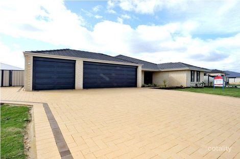 Property photo of 8 Eldorado Loop Meadow Springs WA 6210